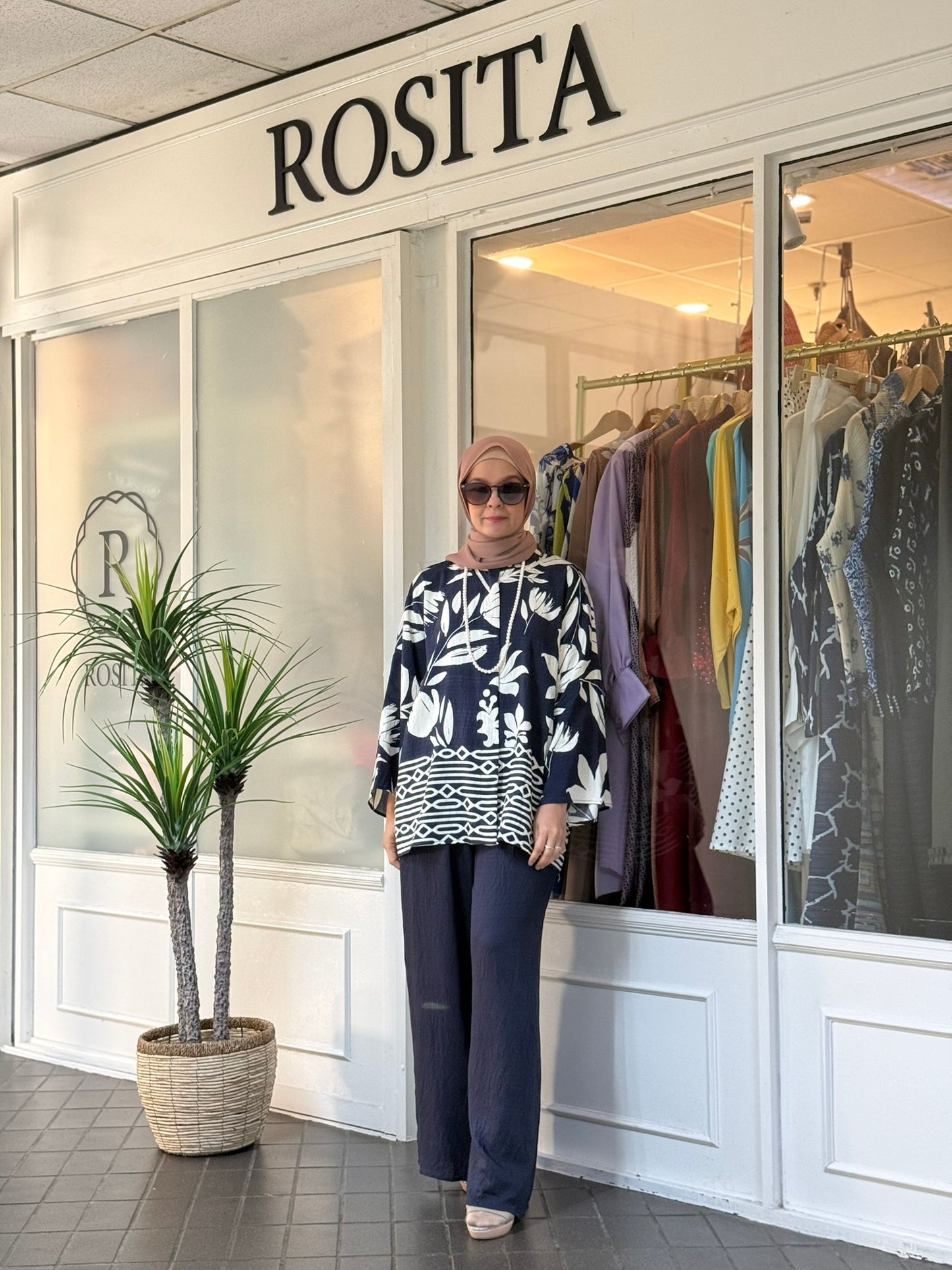 Raisa Pants Set in Navy Blue (Pre-Order!)