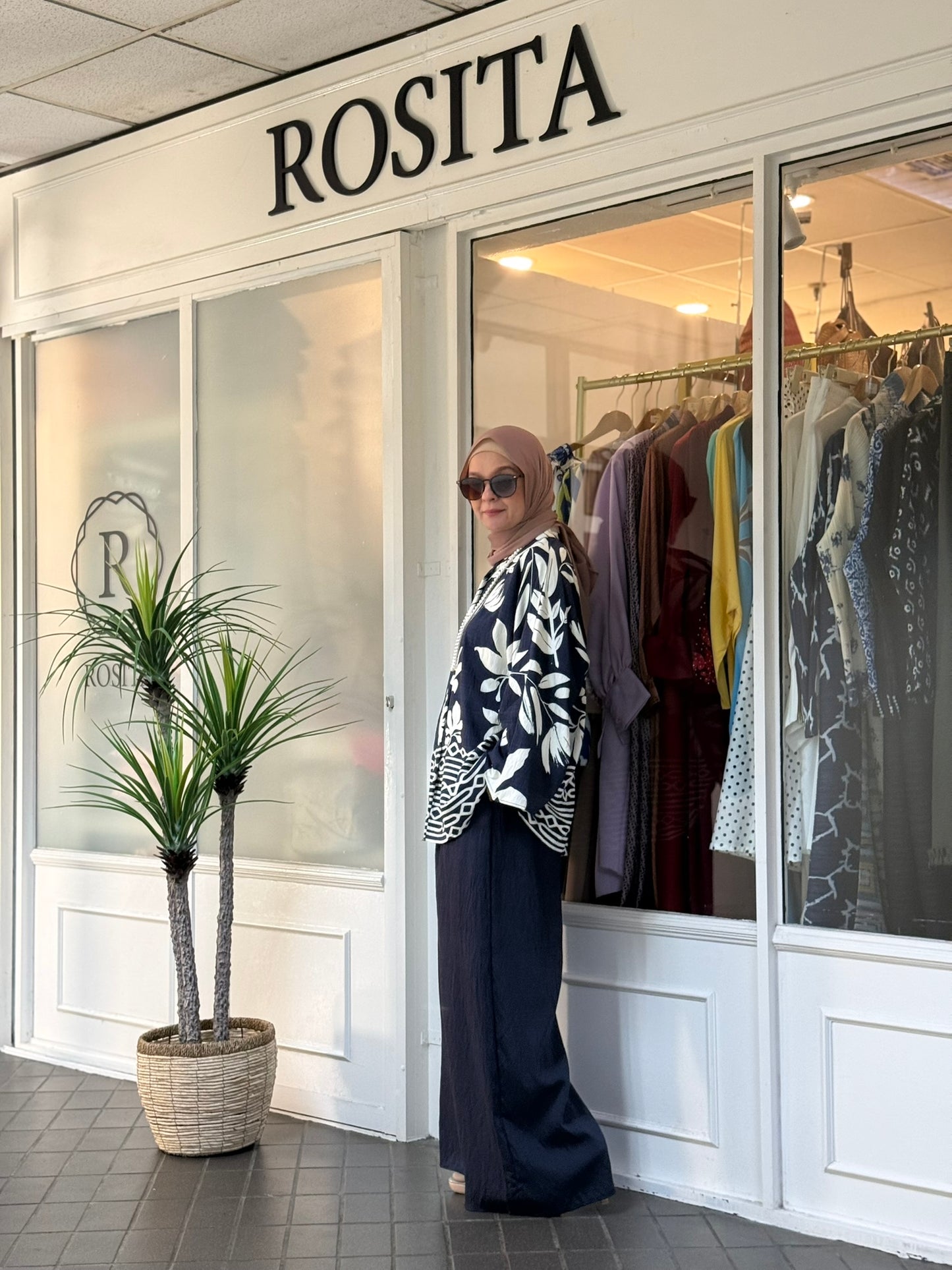 Raisa Pants Set in Navy Blue (Pre-Order!)