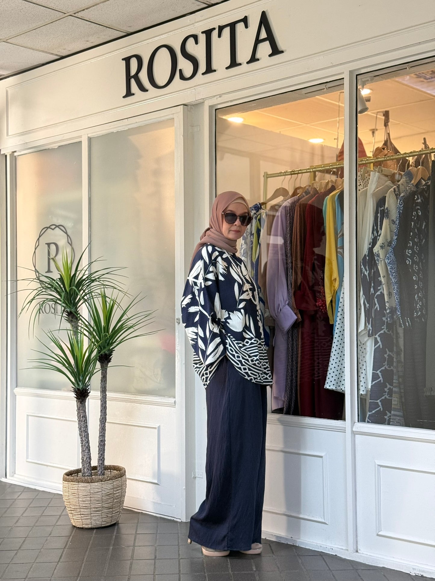 Raisa Pants Set in Navy Blue (Pre-Order!)