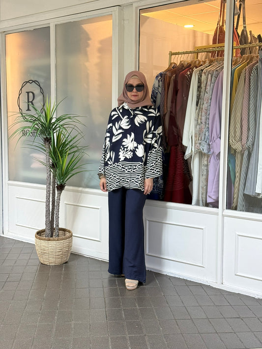 Raisa Pants Set in Floral Navy (NEW!)