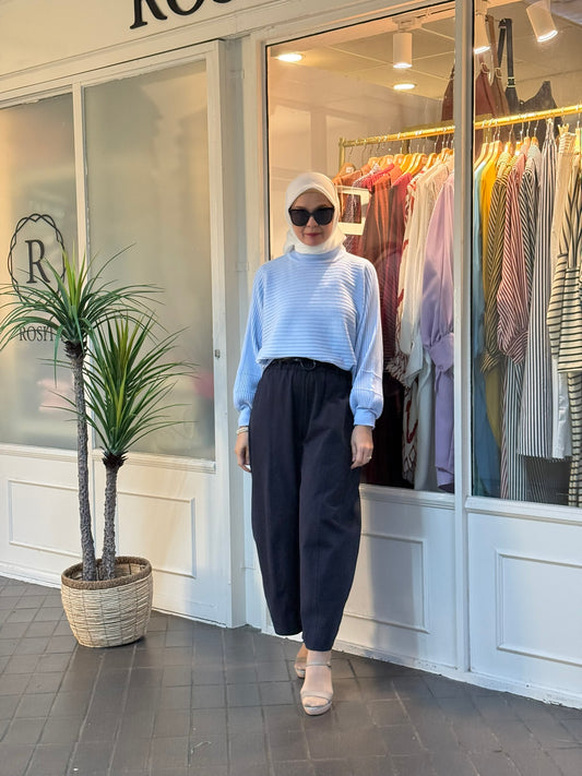 Audrey Barrel Pants in Navy (NEW!)