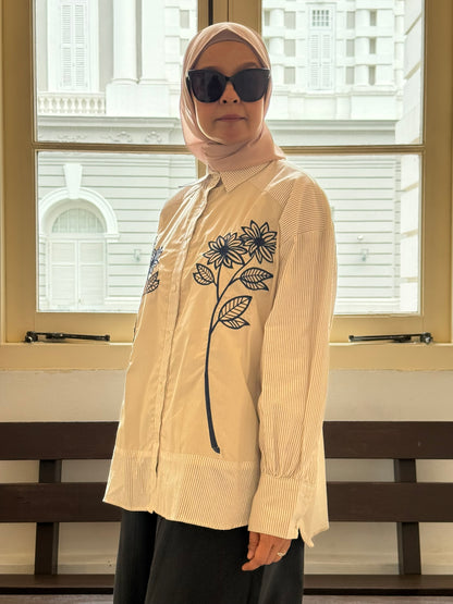 Dahlia Embroidery Relaxed Fit Shirt in Oatmeal (NEW!)