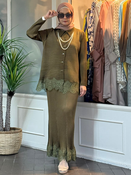 Sonia Pleated Skirt Set in Olive (NEW!)