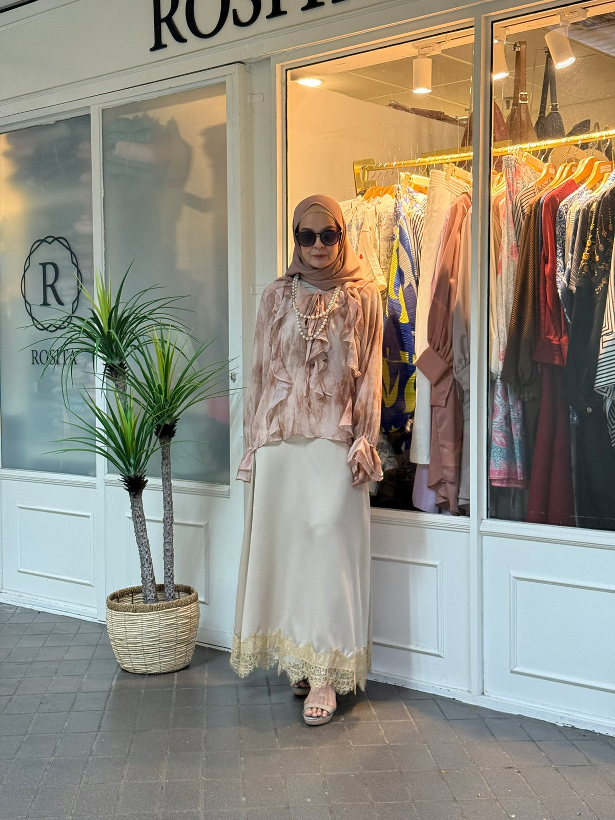 Leslie Frill Top in Pink Marble (NEW!)