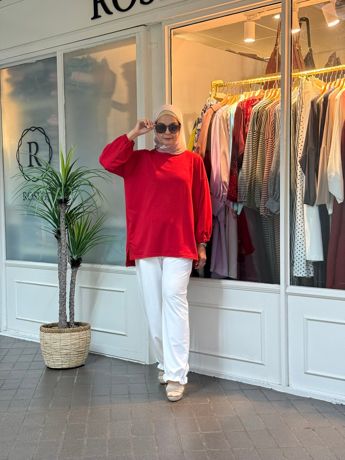ND Balloon Sleeve Top in Red (NEW!)