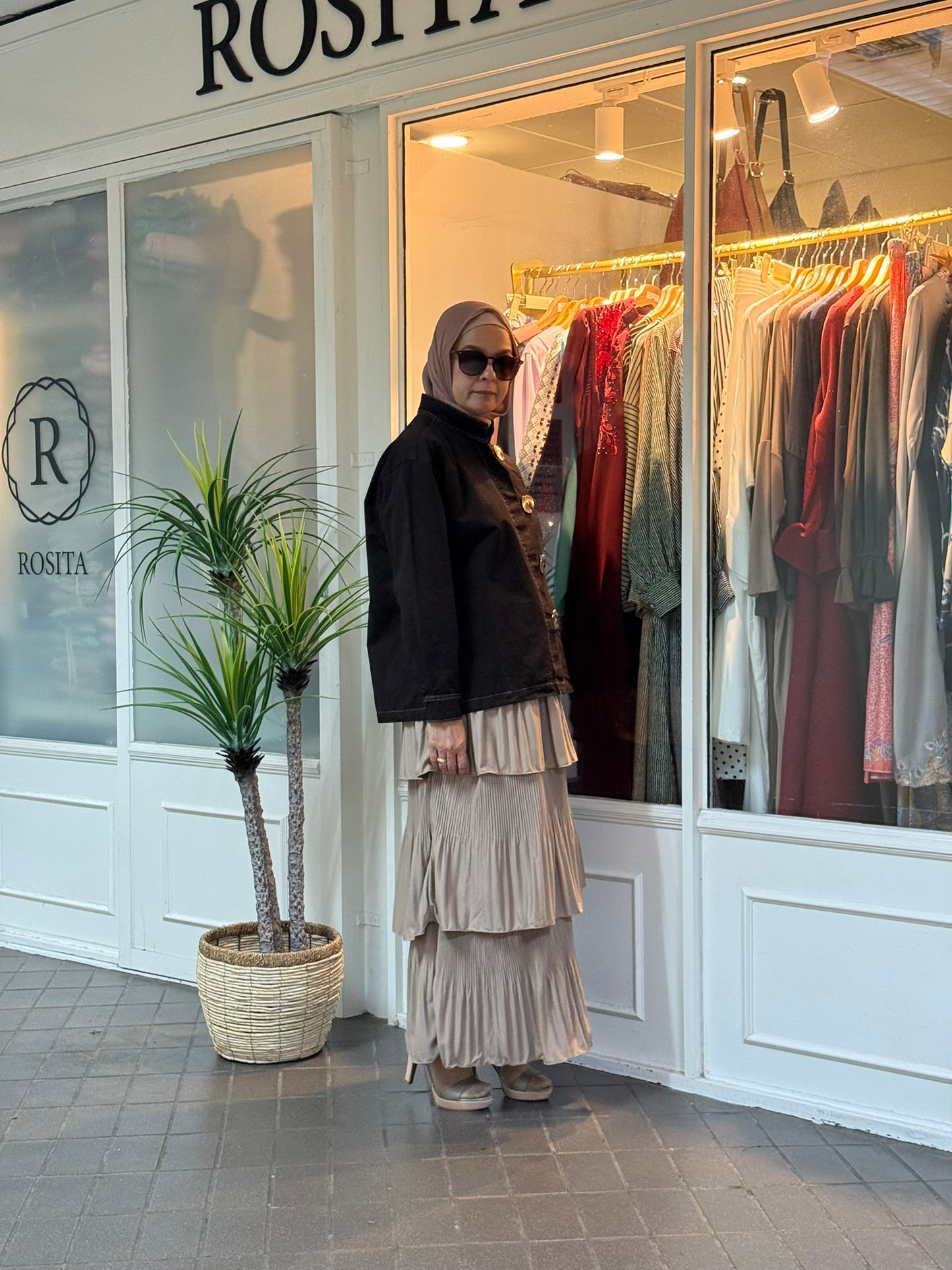 Anna Outerwear Top in Rich Brown (NEW!)