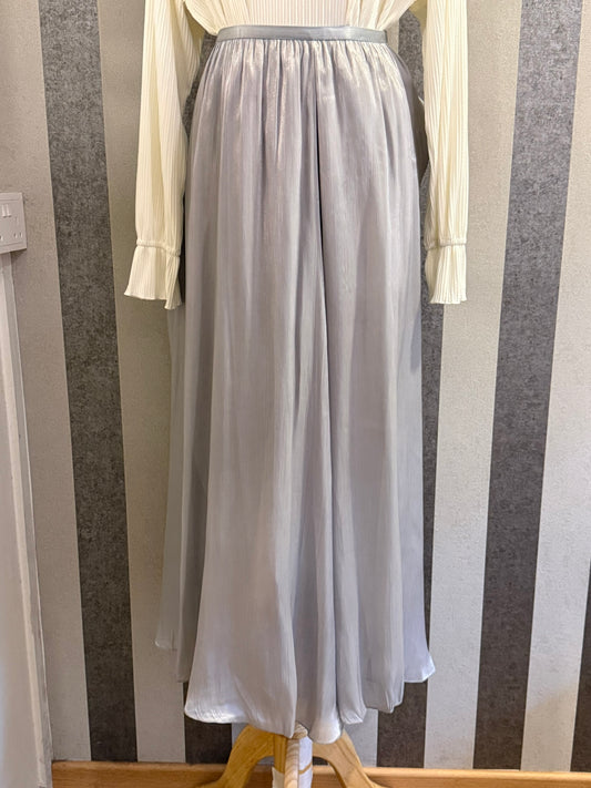 Tamara Shimmer Flowy Skirt in Silver Grey (NEW!)