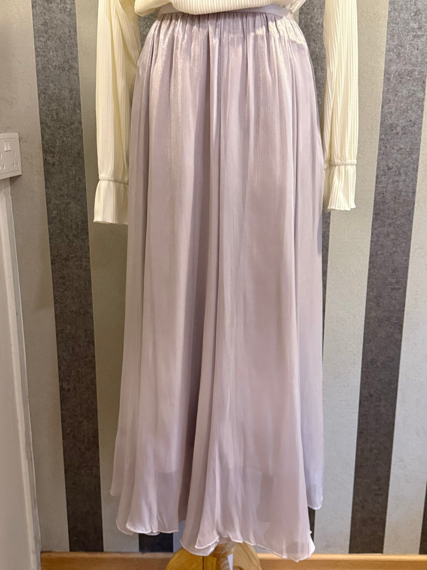 Tamara Shimmer Flowy Skirt in Silver Mauve (NEW!)