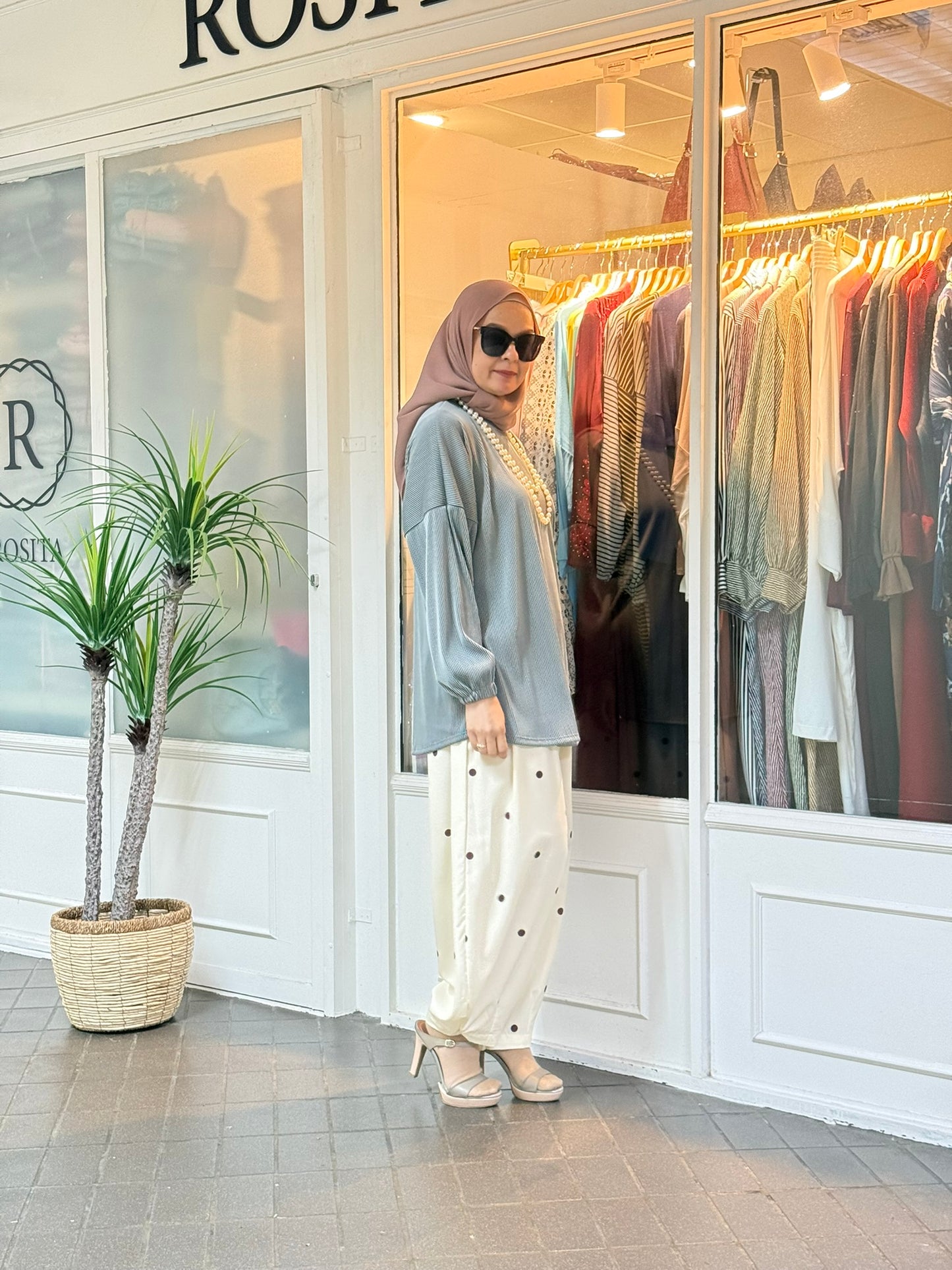Yuki Pleated Top in Silver (NEW!)