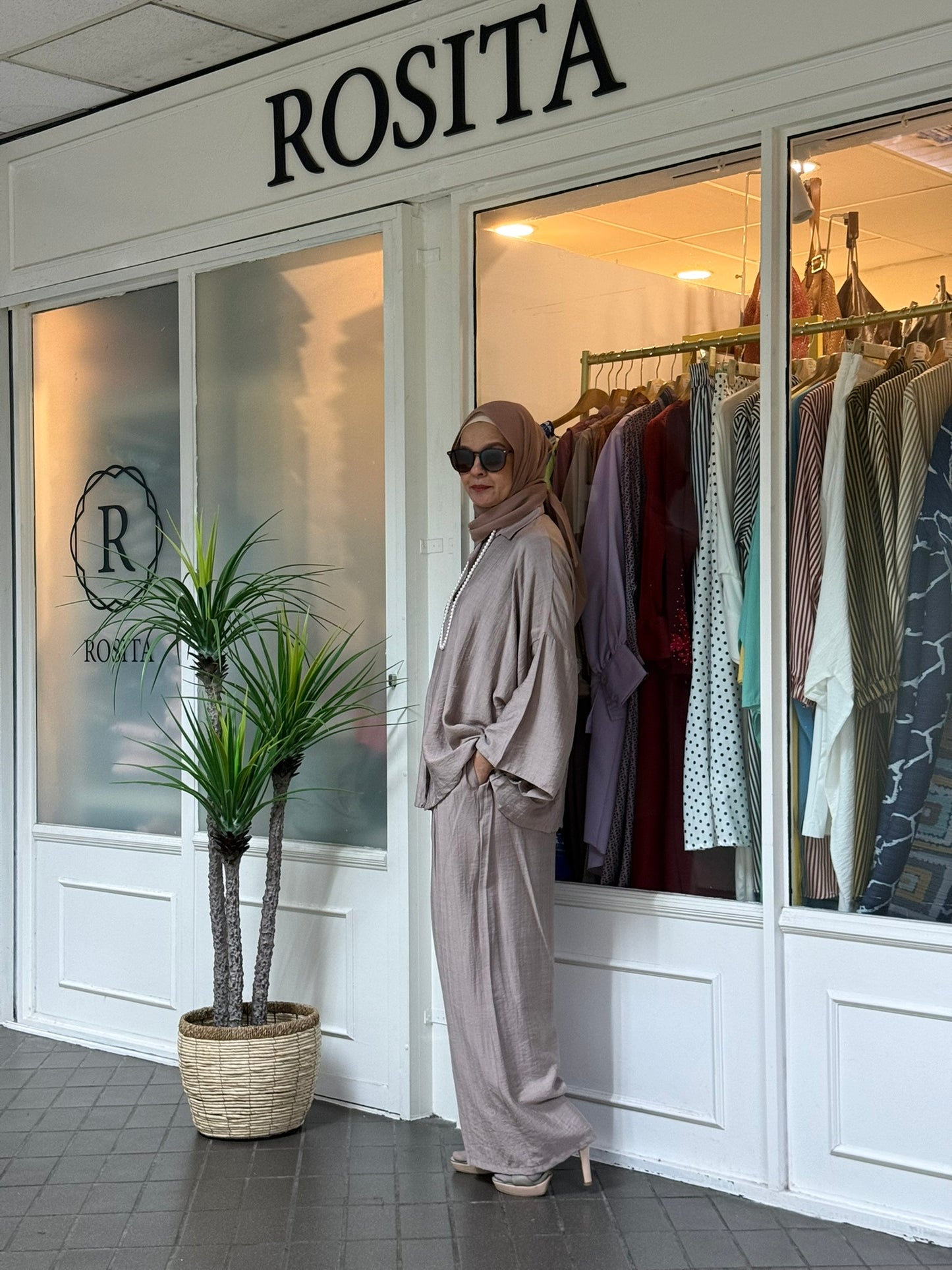 Raisa Pants Set in Taupe (NEW!)