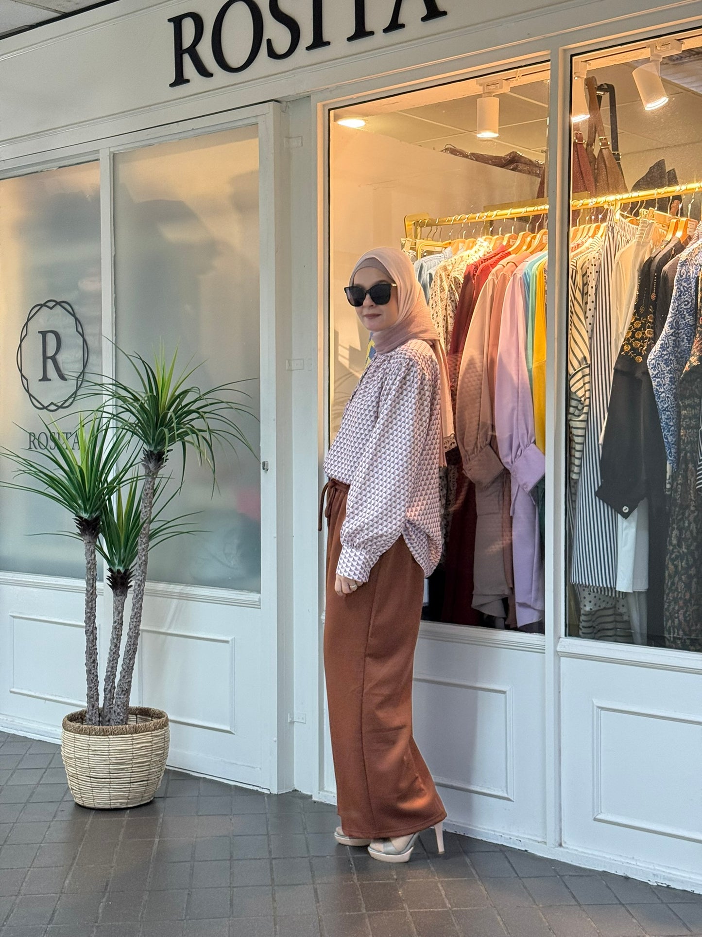Ciara Drawstring Pants in Toffee (NEW!)