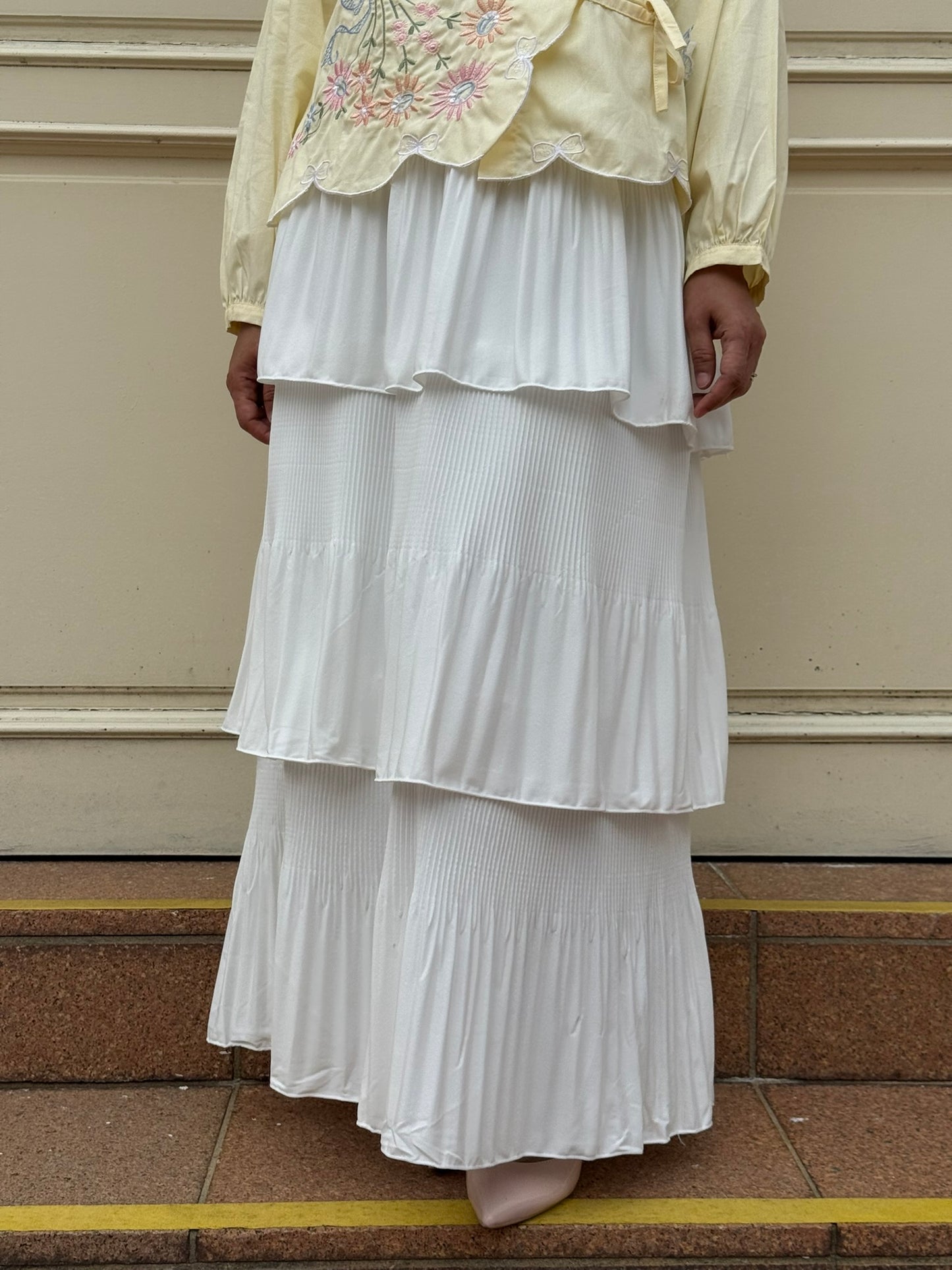 Maria Cake Skirt in White (NEW!)